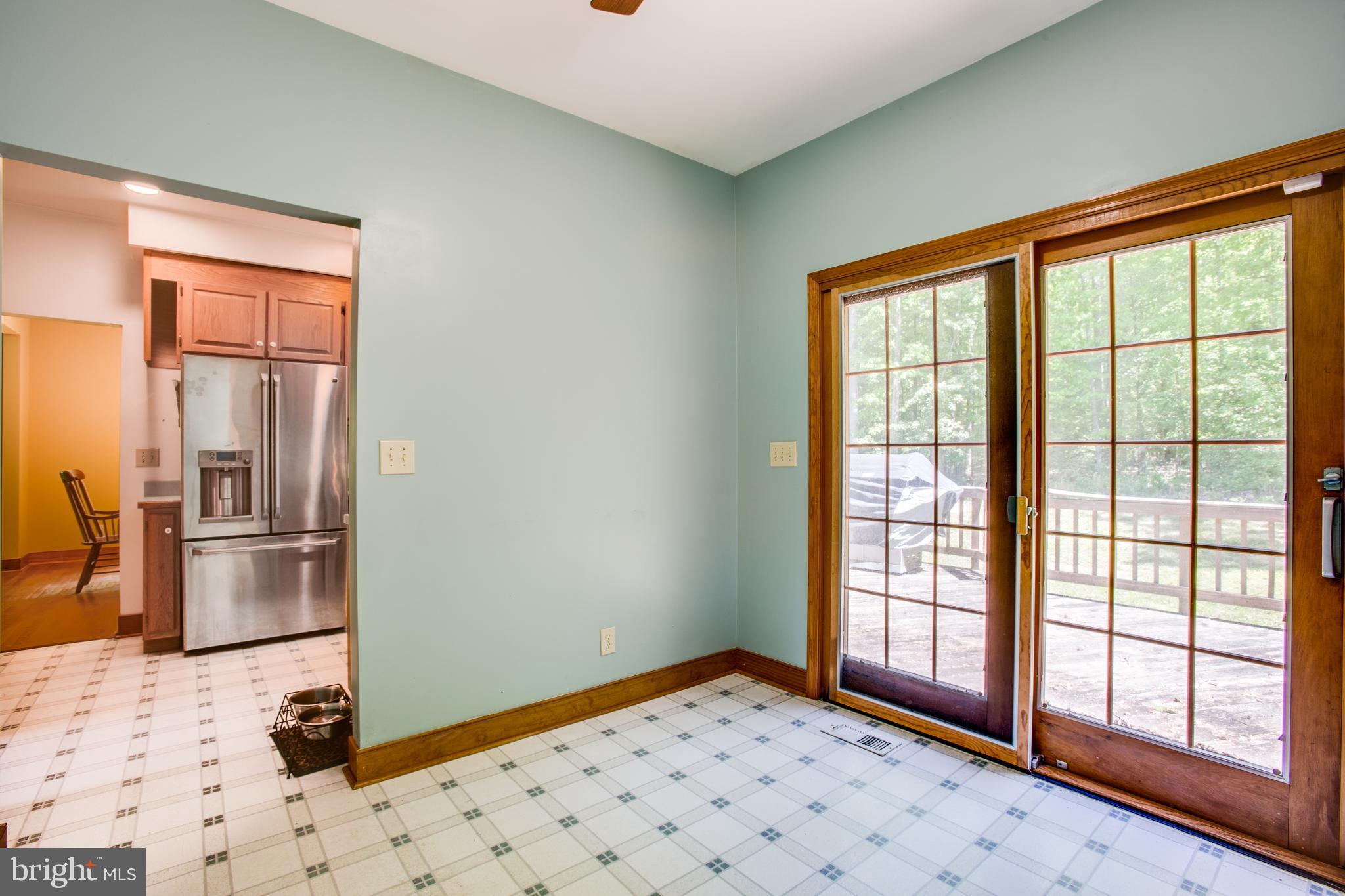 8613 Hancock Road Spotsylvania, VA 22553 - Photo 17 of 46 Breakfast room