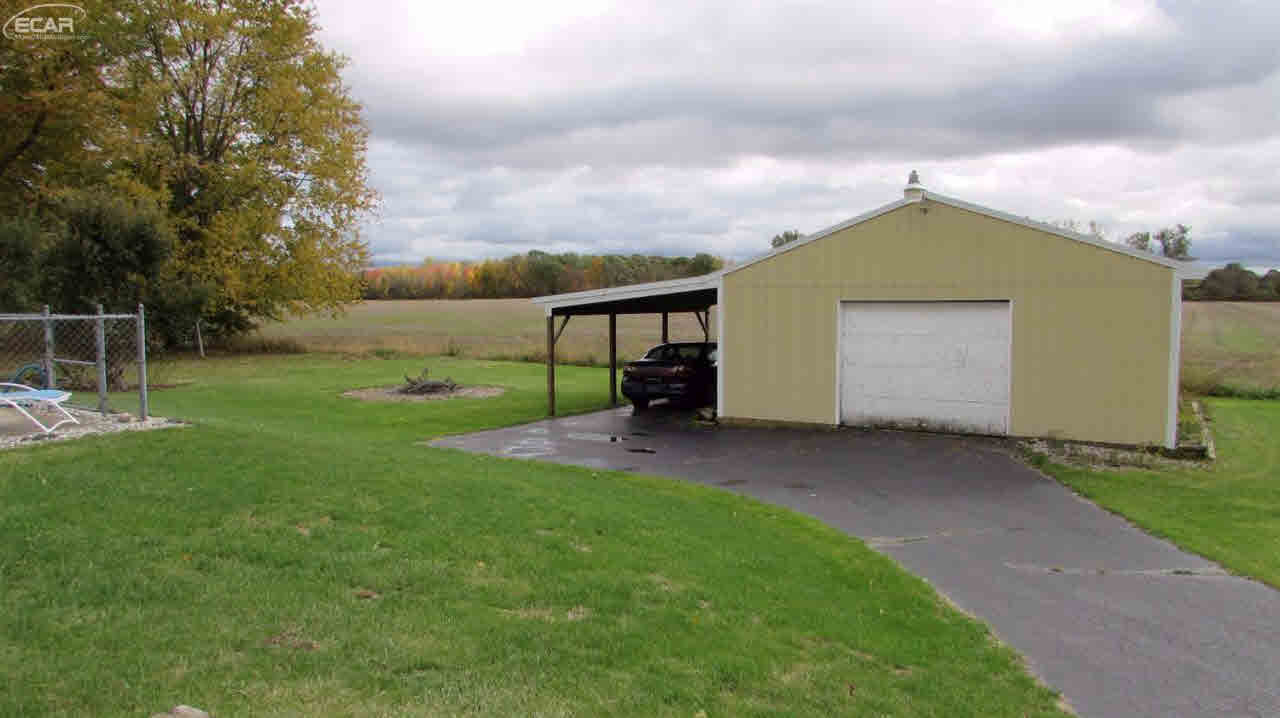 4219 Farrand Road Clio, MI 48420 - Photo 26 of 32 21379763-25.JPG