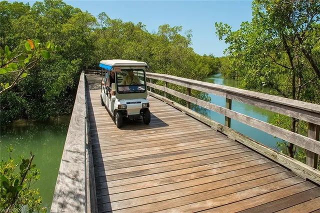 $3,490,000 | 721 Turkey Oak Lane, Naples, FL 34108