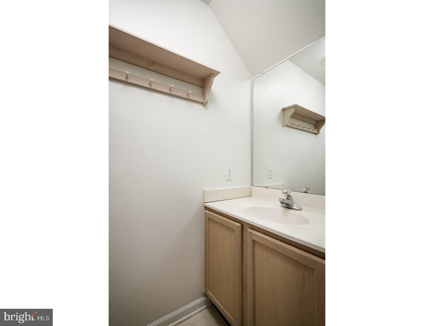 16 Pizzullo Road Trenton, NJ 08690 - Photo 17 of 25