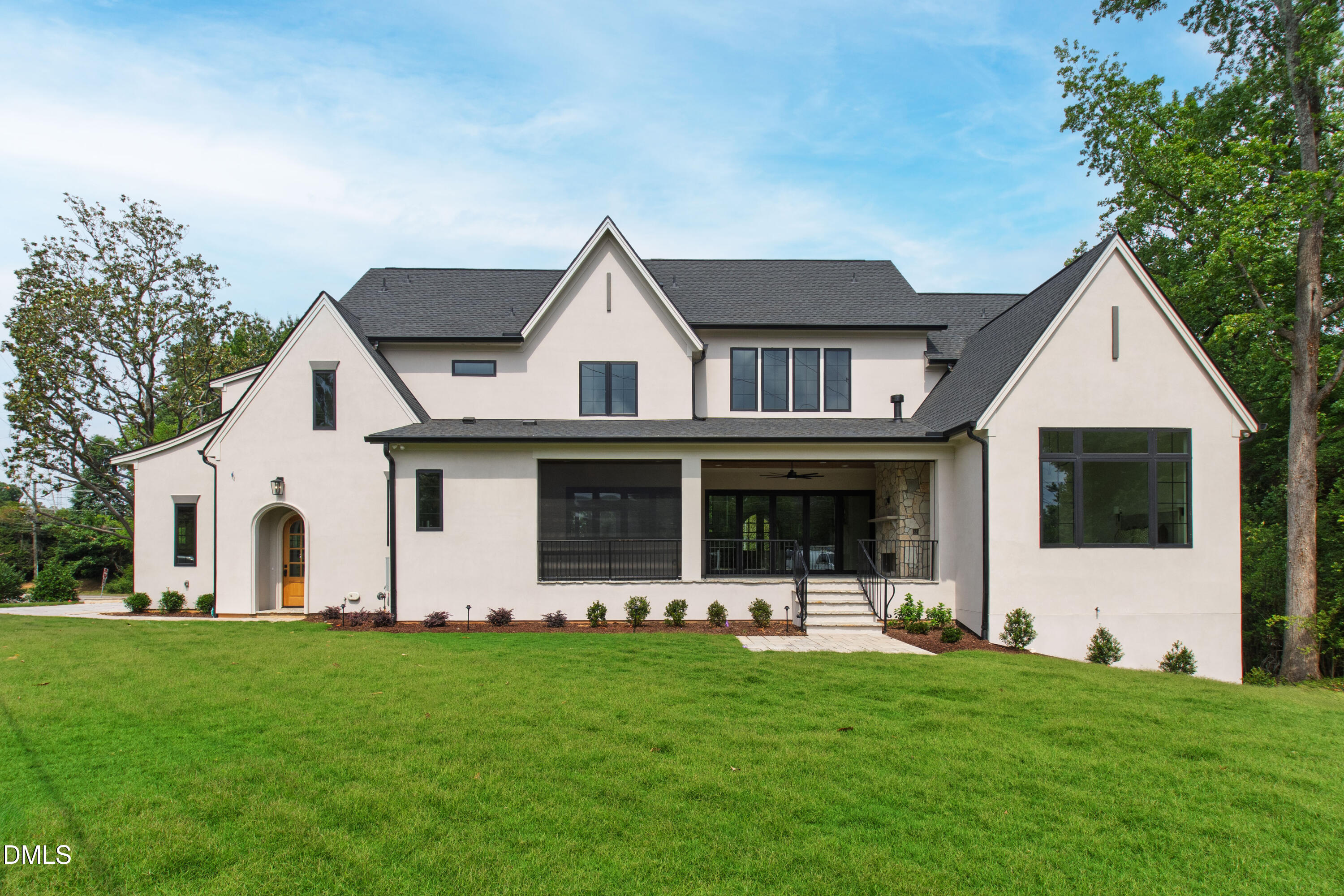 105 Edenburgh Road Raleigh, NC 27608 - Photo 39 of 42