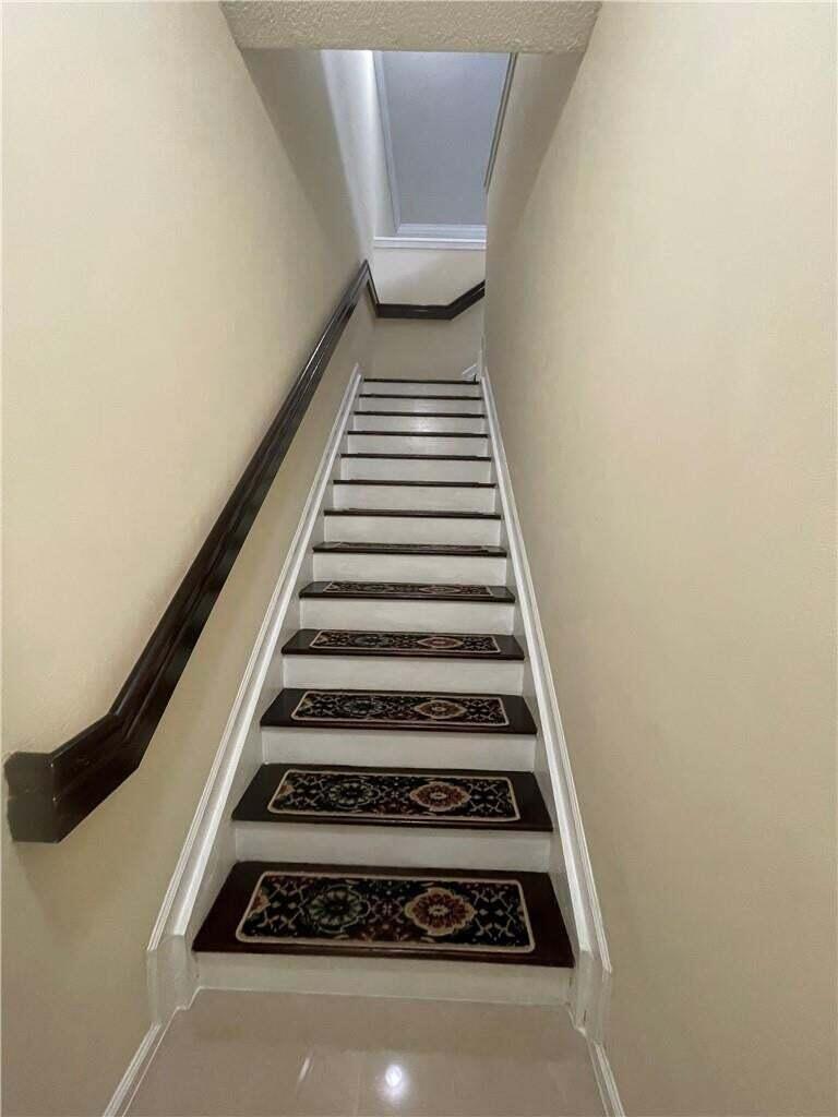 5820 West Sample Road, Unit 305 Coral Springs, FL 33067 - Photo 3 of 29 Stairs