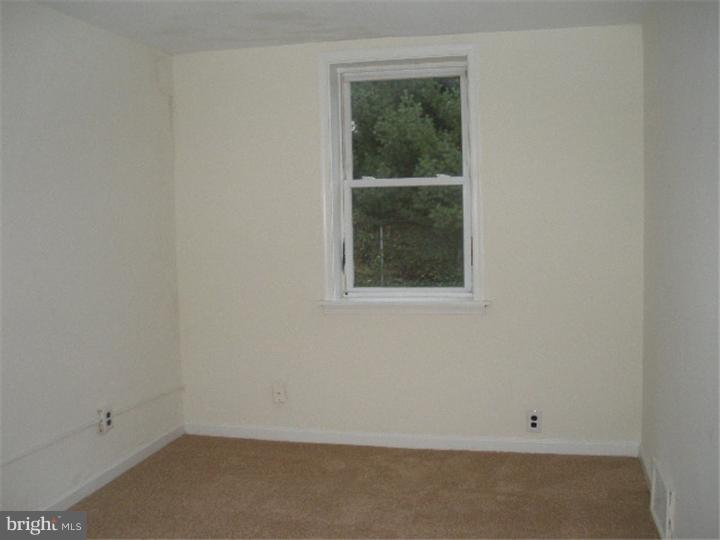 149 Golf Road Darby, PA 19023 - Photo 7 of 9 Bedroom