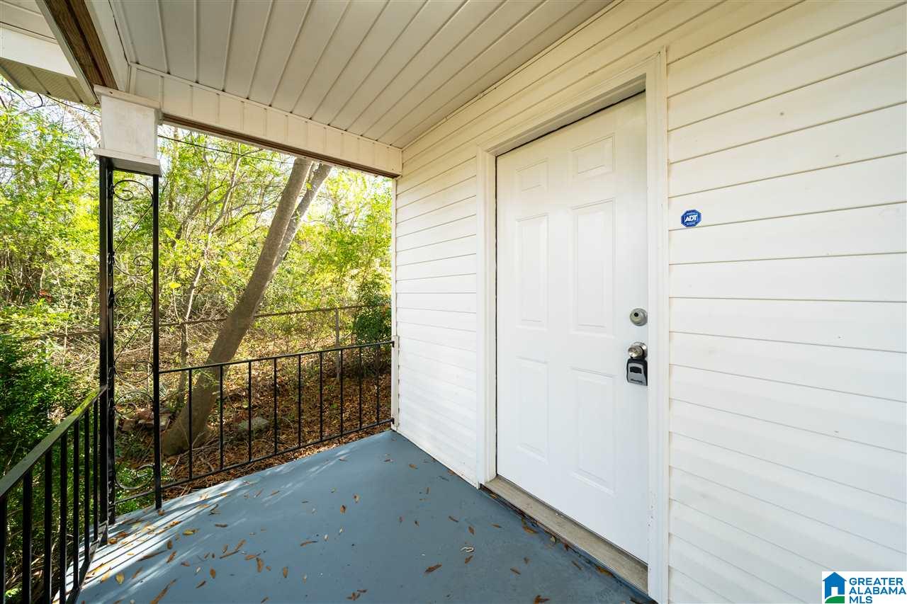 1409 Mary Street Jasper, AL 35501 - Photo 2 of 13
