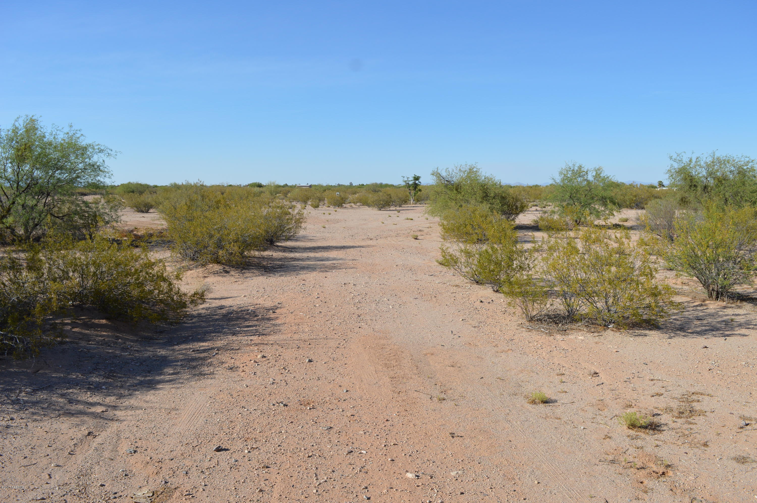 10695 North Derringer Road Marana, AZ 85653 - Photo 17 of 25 Gallery Image 17