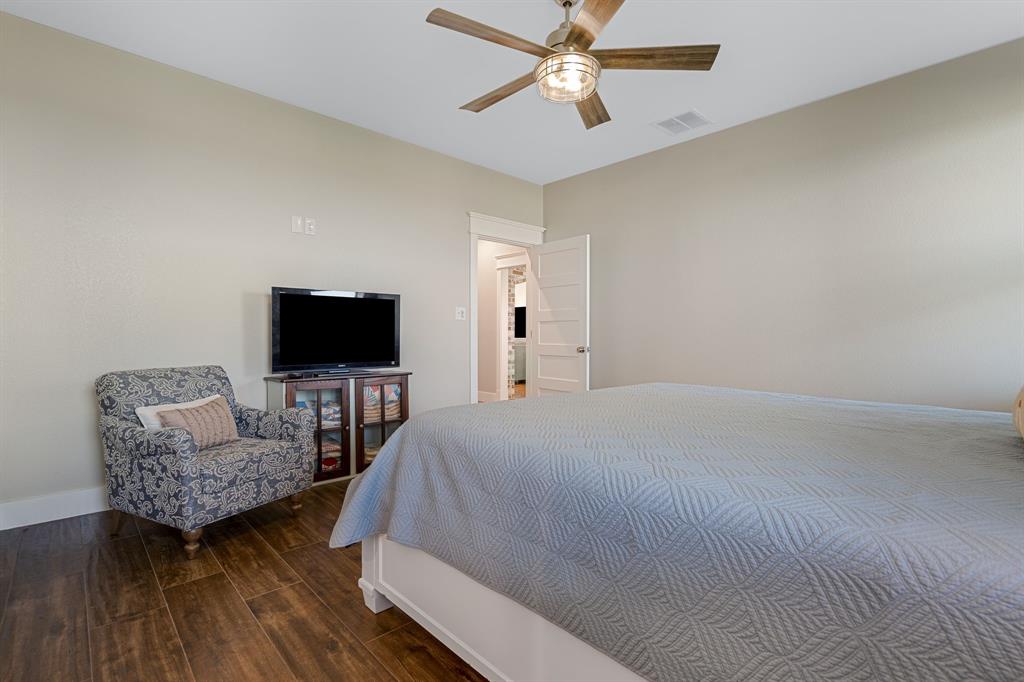 5050 Helton Road Ponder, TX 76259 - Photo 23 of 34