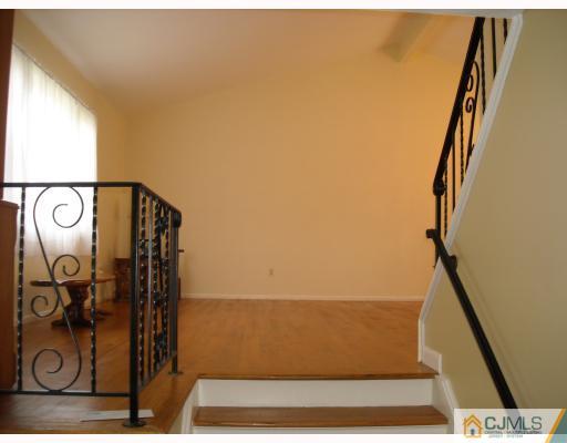16 Snowden Road East Brunswick, NJ 08816 - Photo 3 of 10 Gallery Image 3