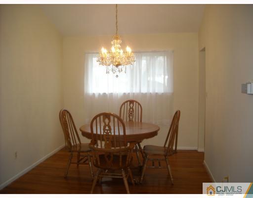 16 Snowden Road East Brunswick, NJ 08816 - Photo 7 of 10 Gallery Image 7