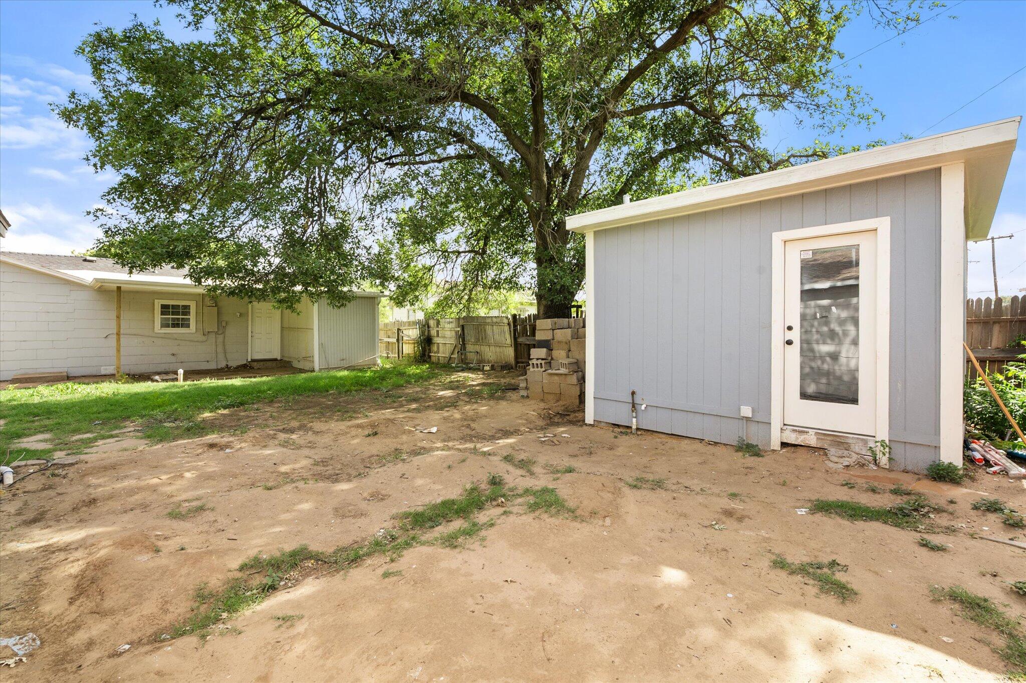 2014 40th Street Lubbock, TX 79412 - Photo 27 of 30 12-2014 40th_9253
