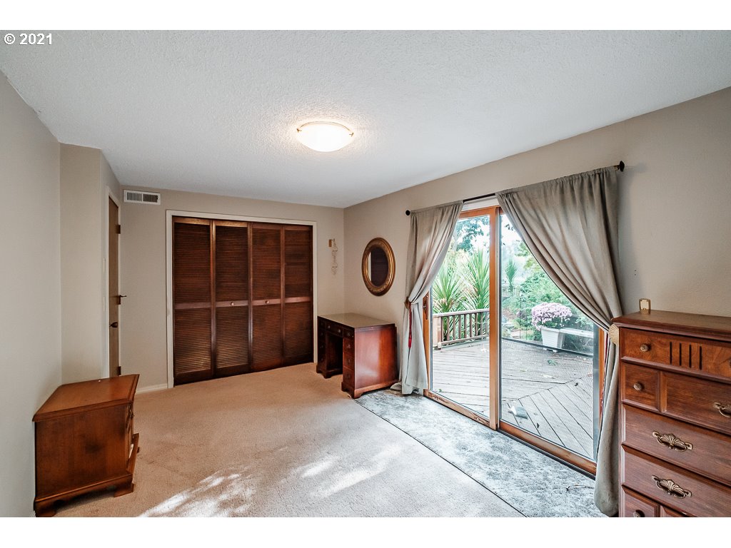 1040 Rafael Avenue North Keizer, OR 97303 - Photo 21 of 32 Gallery Image 21