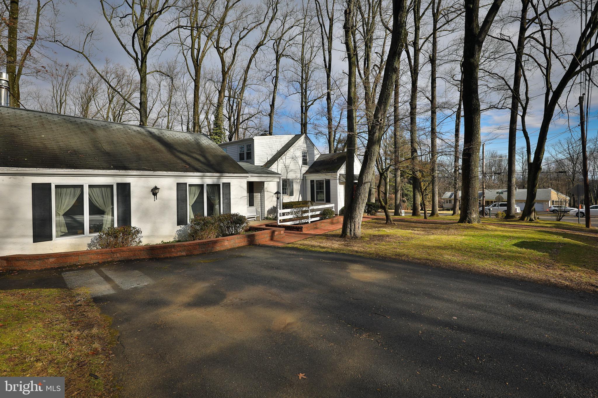 1940 Terwood Road Huntingdon Valley, PA 19006 - Photo 38 of 38 Gallery Image 38