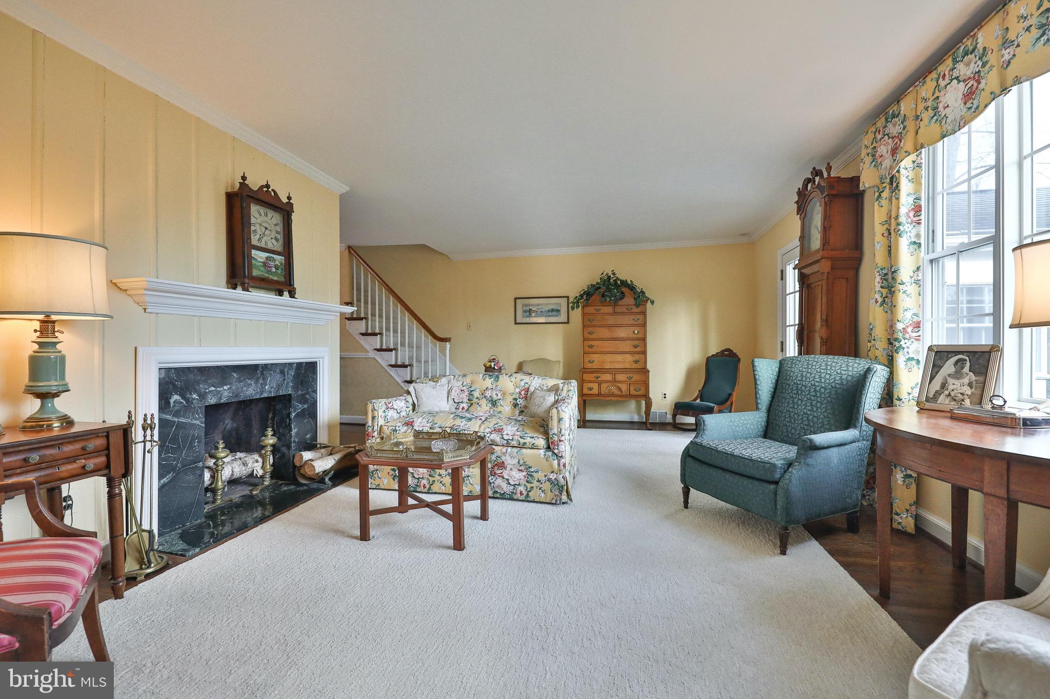 1940 Terwood Road Huntingdon Valley, PA 19006 - Photo 5 of 38 Gallery Image 5