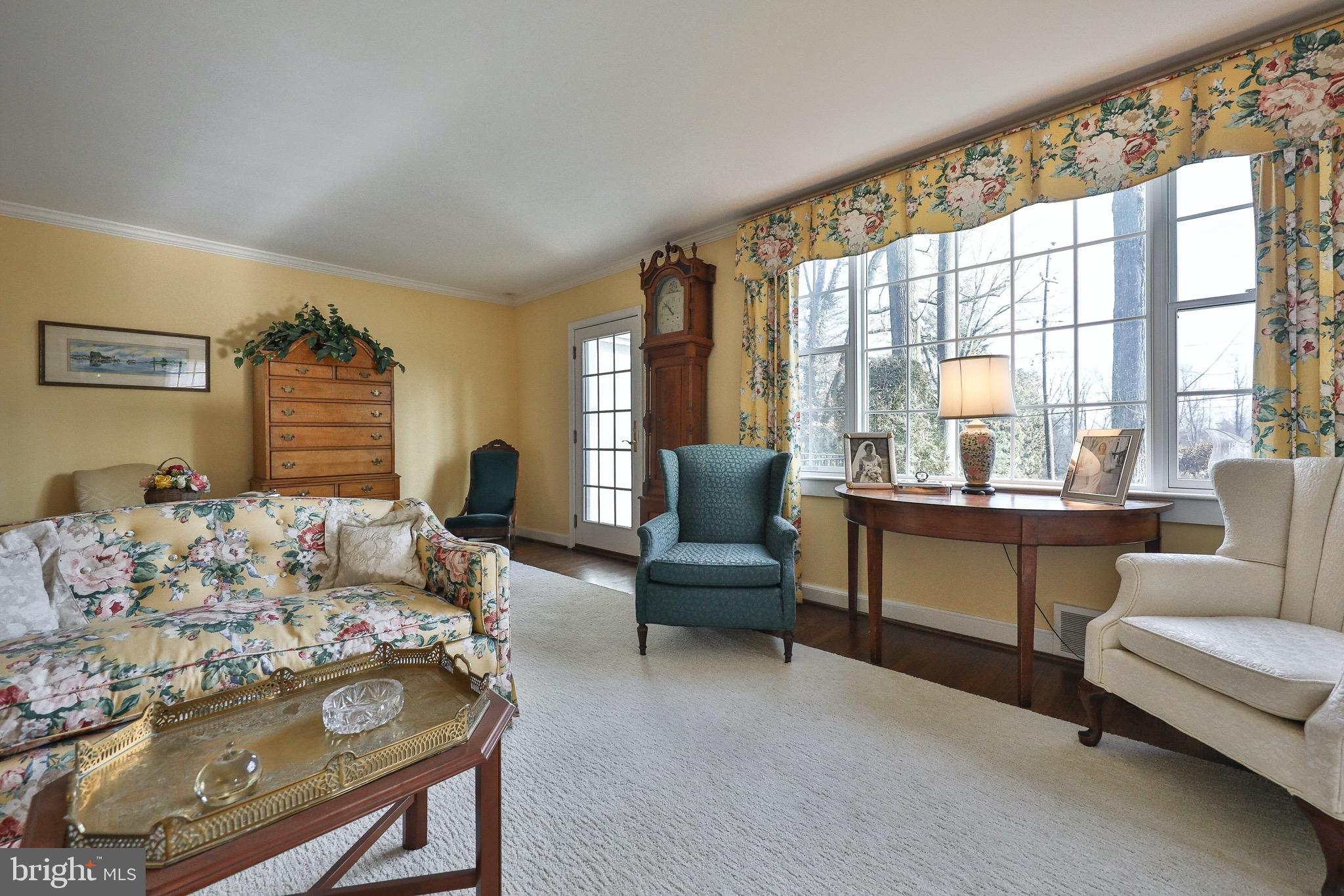 1940 Terwood Road Huntingdon Valley, PA 19006 - Photo 7 of 38 Gallery Image 7