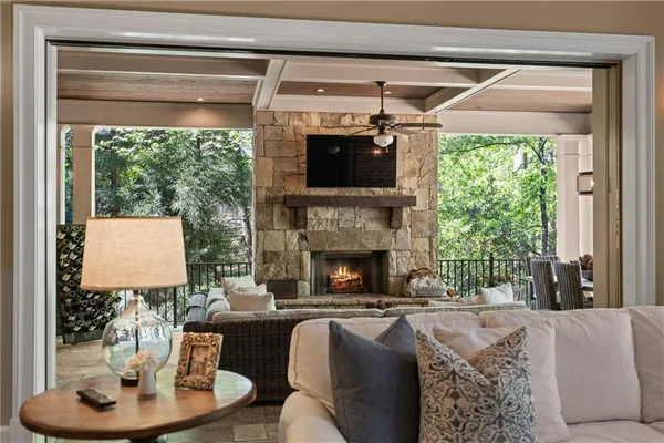 $2,897,500 | 4388 Lochsa Lane Northwest, Suwanee, GA 30024