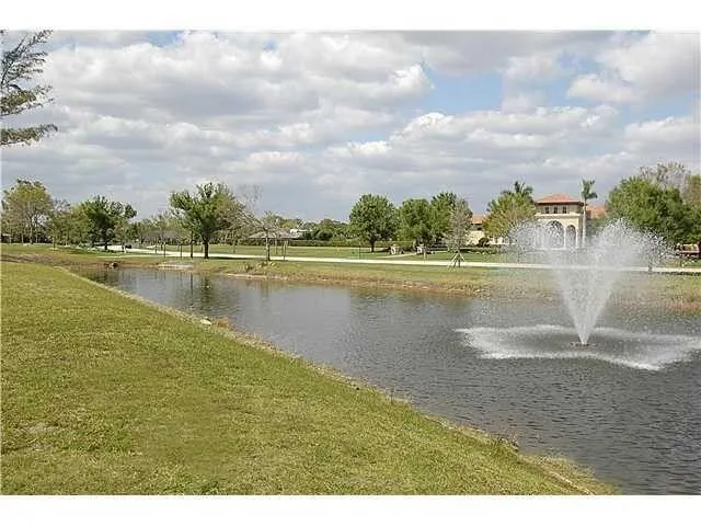 $8,000 | 8631 Steeplechase Drive, Palm Beach Gardens, FL 33418