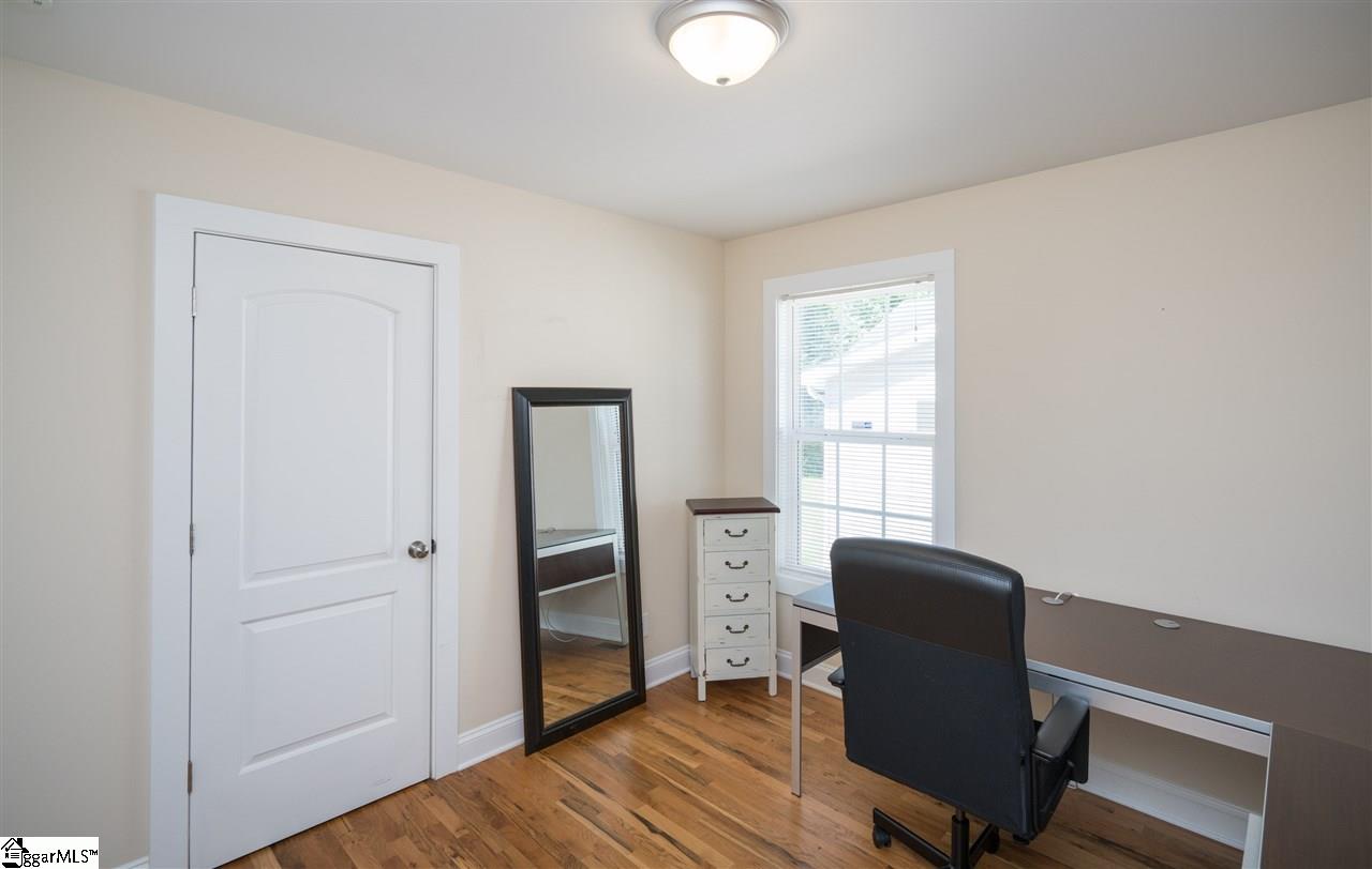 111 Brunson Street Greenville, SC 29607 - Photo 15 of 29 Gallery Image 15