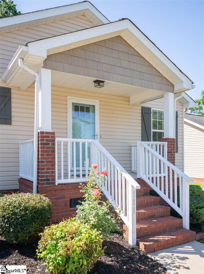 111 Brunson Street Greenville, SC 29607 - Photo 3 of 29 Gallery Image 3