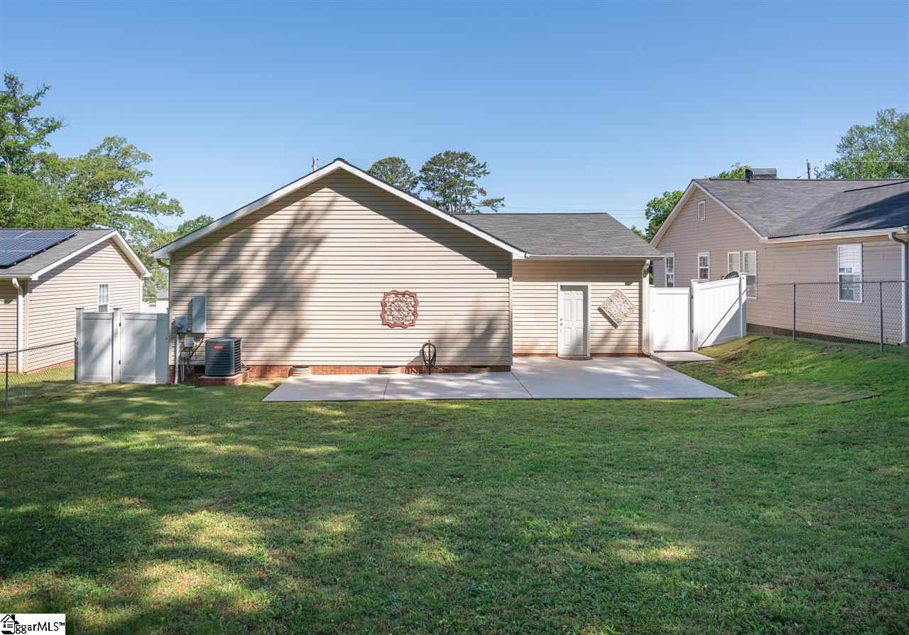 111 Brunson Street Greenville, SC 29607 - Photo 27 of 29 Gallery Image 27