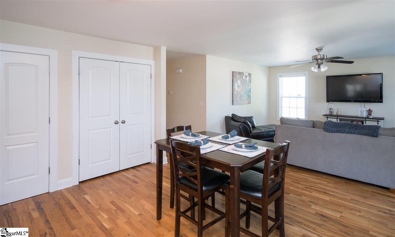 111 Brunson Street Greenville, SC 29607 - Photo 6 of 29 Gallery Image 6