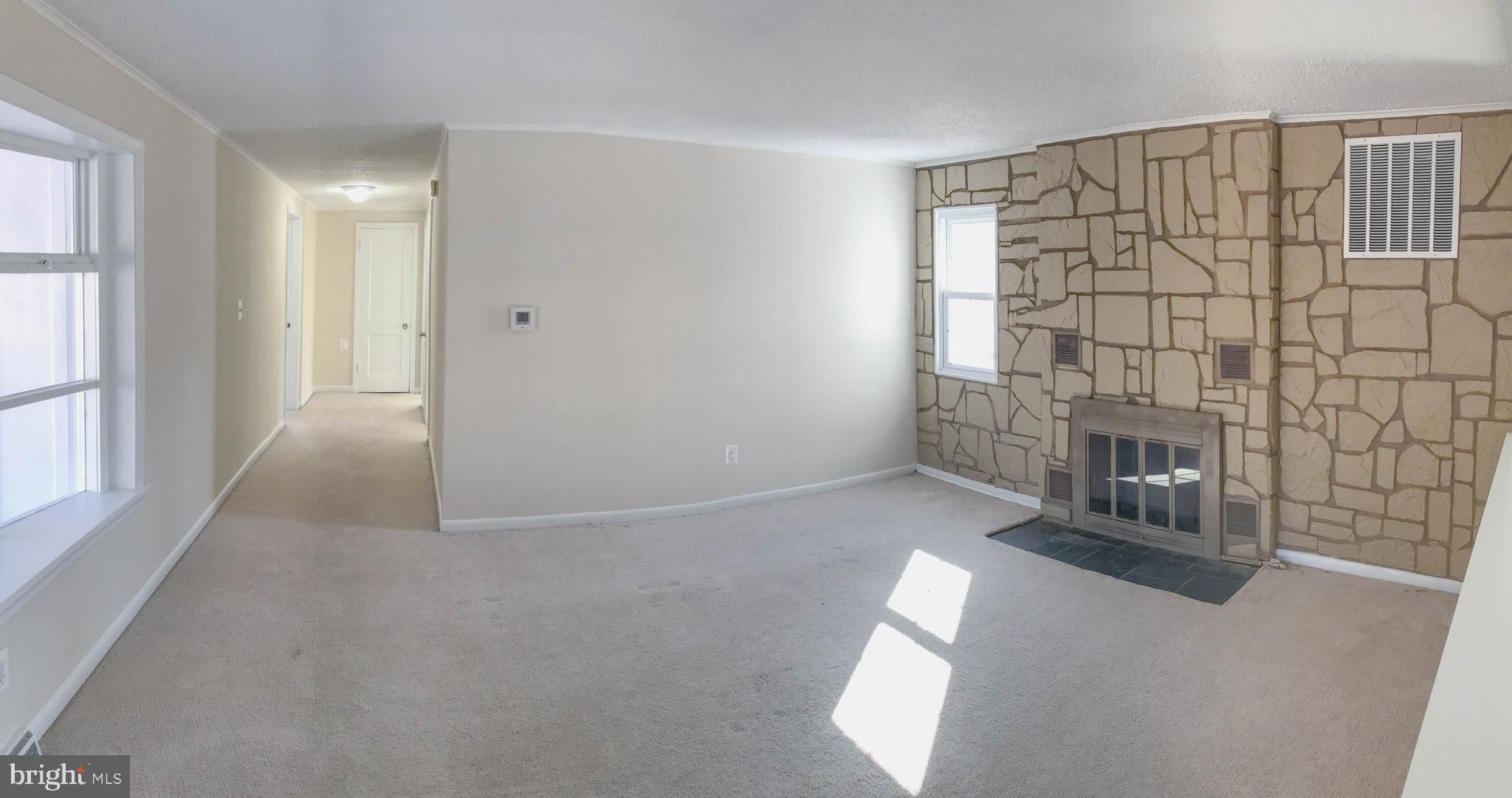 7734 Schelhorn Road Alexandria, VA 22306 - Photo 4 of 10 Gallery Image 4
