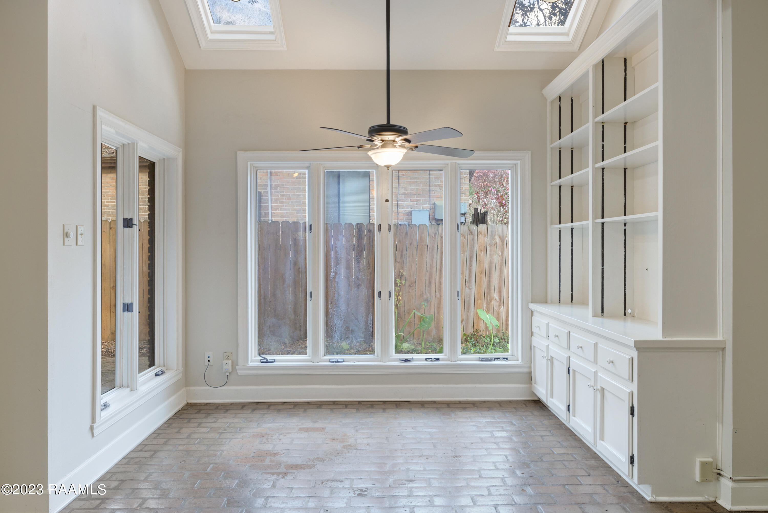246 Grand Lafayette, LA 70503 - Photo 6 of 23 246 Grand Ave-6