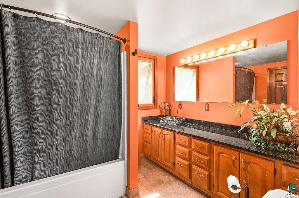 5554 Howard Gnesen Road Duluth, MN 55803 - Photo 14 of 42 Gallery Image 14