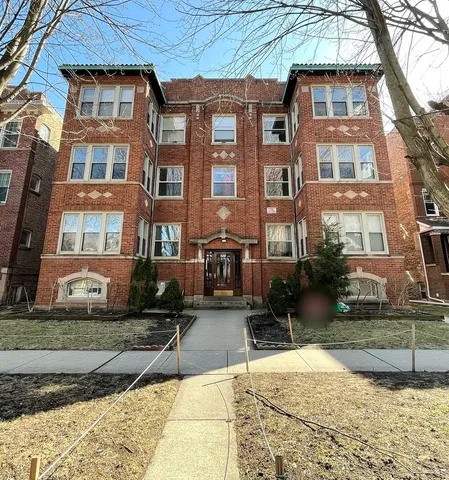 $3,200 | 1343 West Rosedale Avenue, Unit 2, Chicago, IL 60660