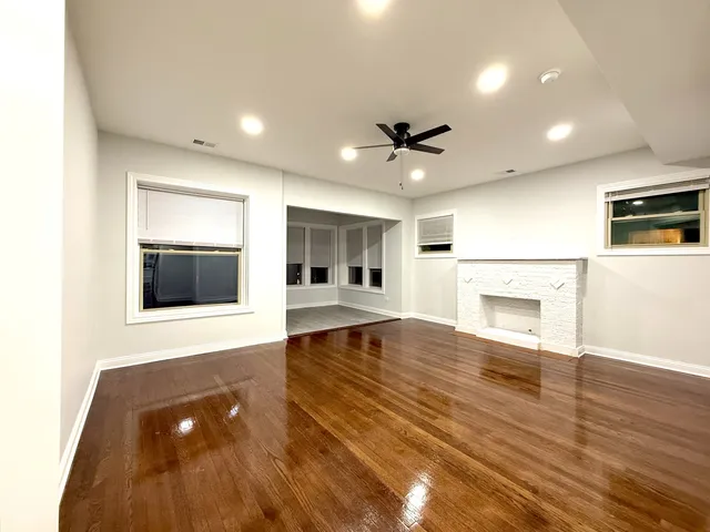 $3,200 | 1343 West Rosedale Avenue, Unit 2, Chicago, IL 60660