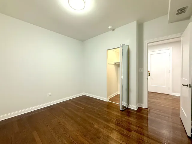 $3,200 | 1343 West Rosedale Avenue, Unit 2, Chicago, IL 60660