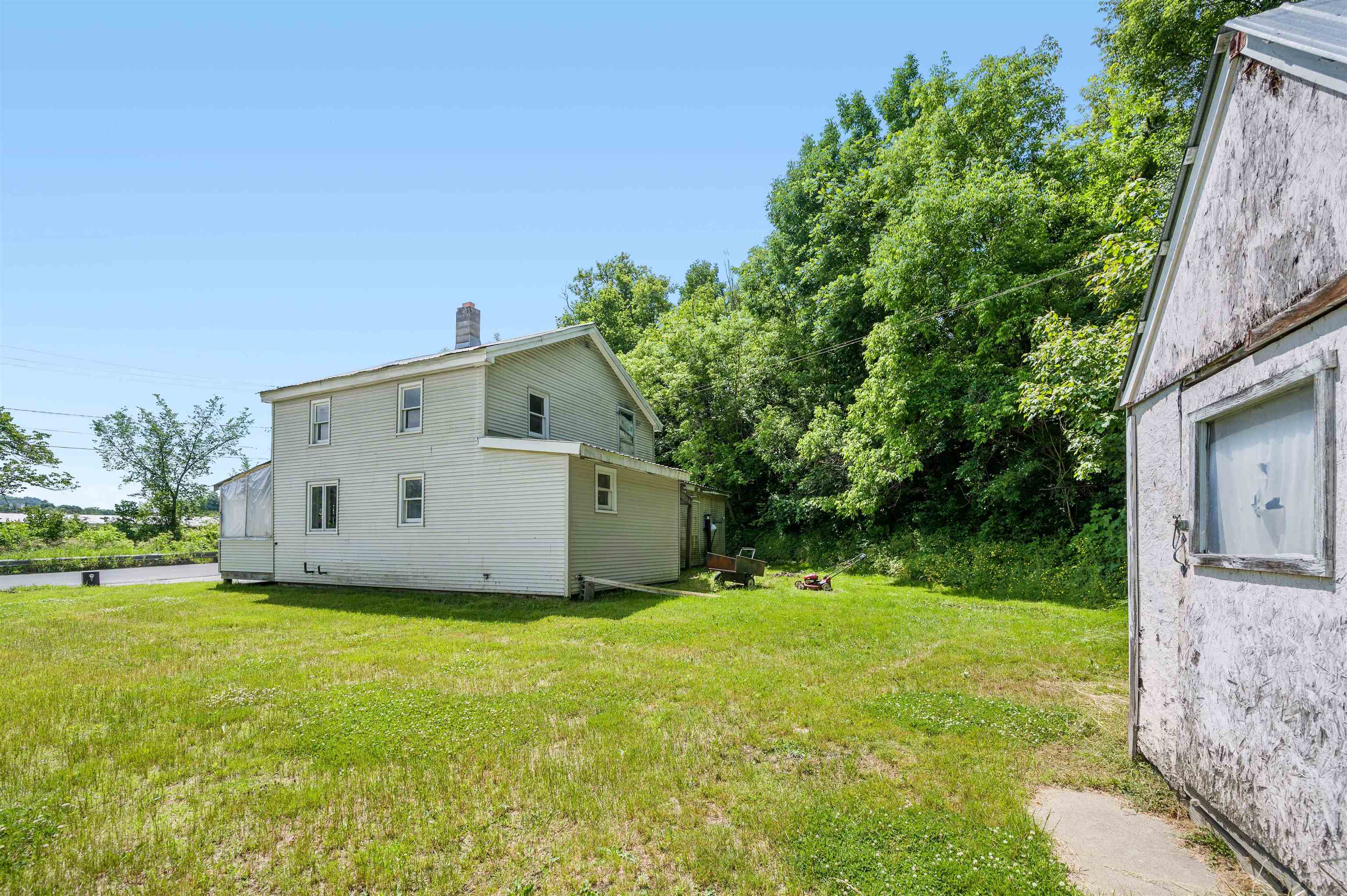 104 River Street Barre, VT 05641 - Photo 7 of 24