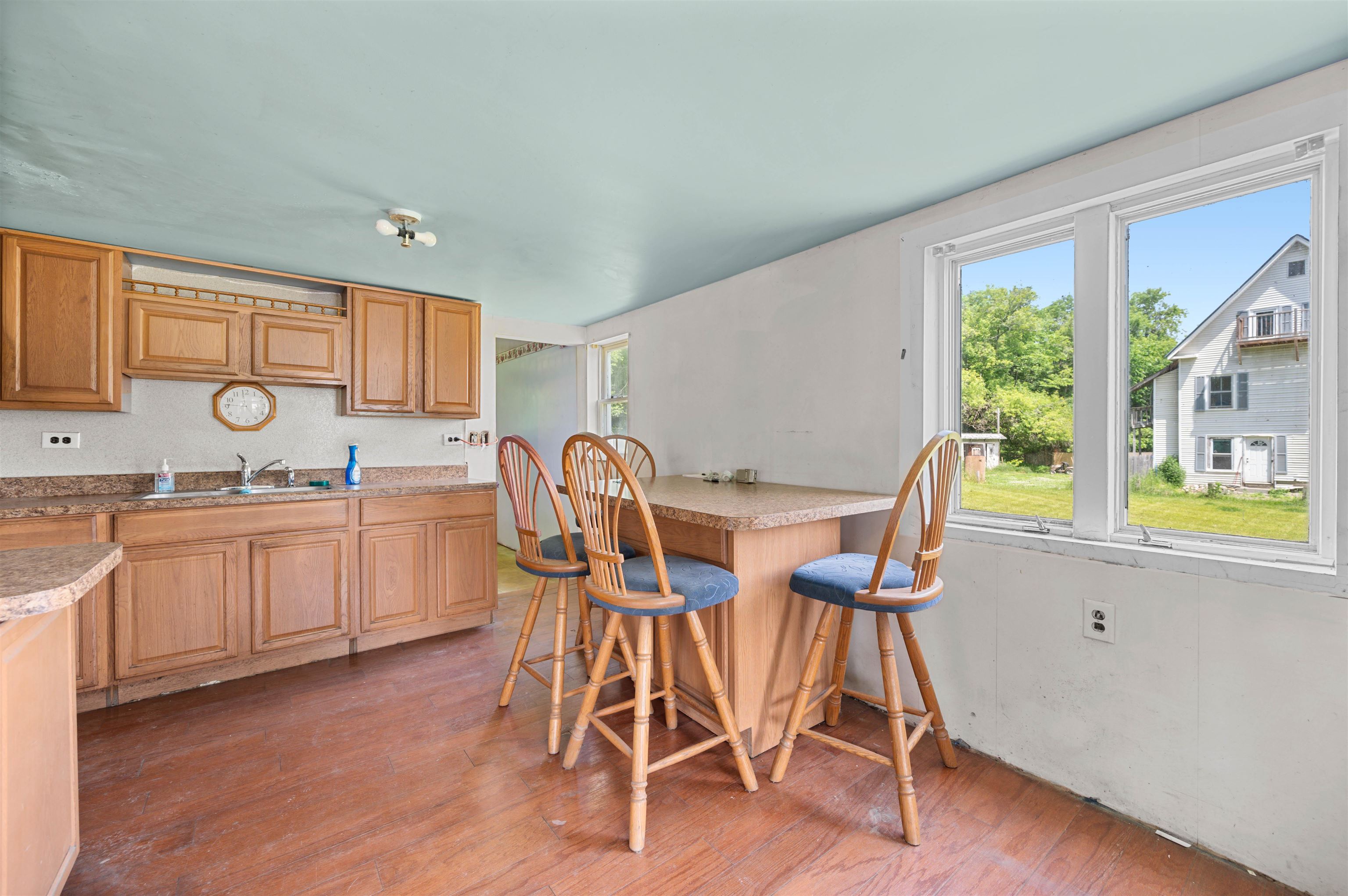 104 River Street Barre, VT 05641 - Photo 8 of 24