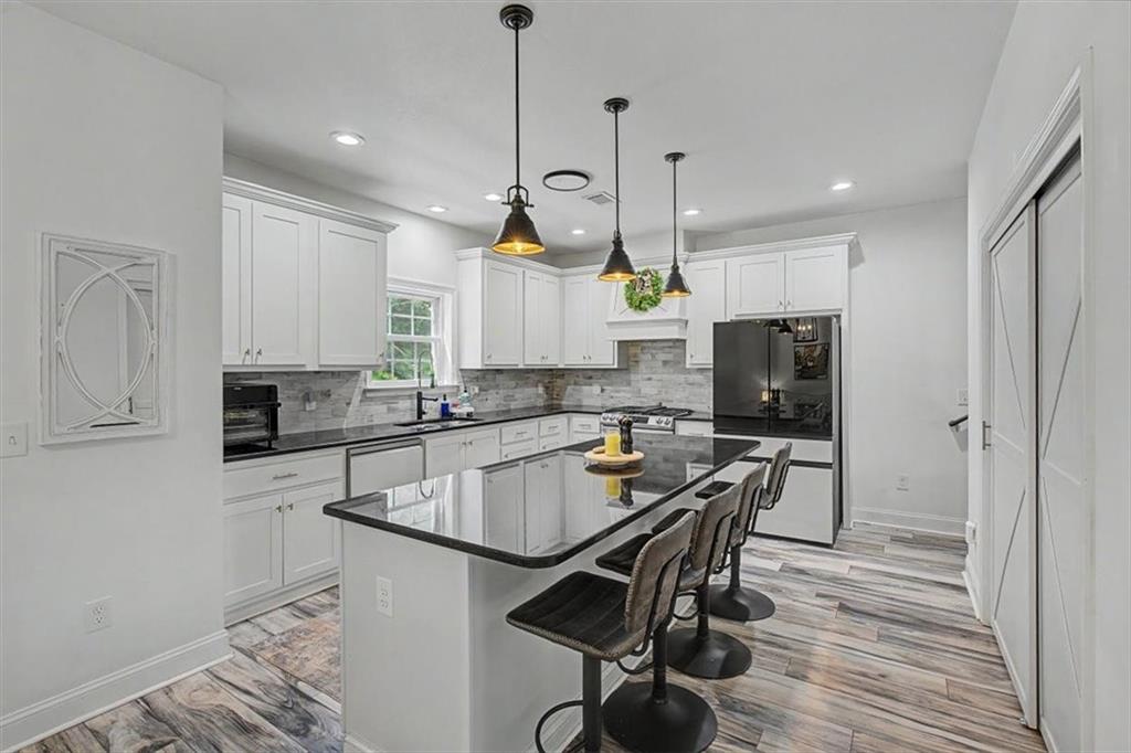 250 Crowe Springs Road Northwest Cartersville, GA 30121 - Photo 11 of 85 Gallery Image 11