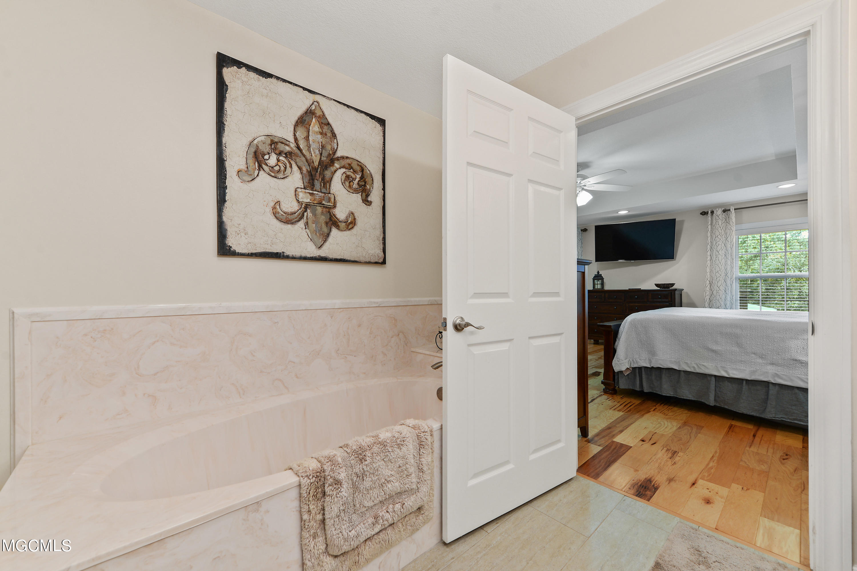 808 Roys Road Gautier, MS 39553 - Photo 15 of 40 015