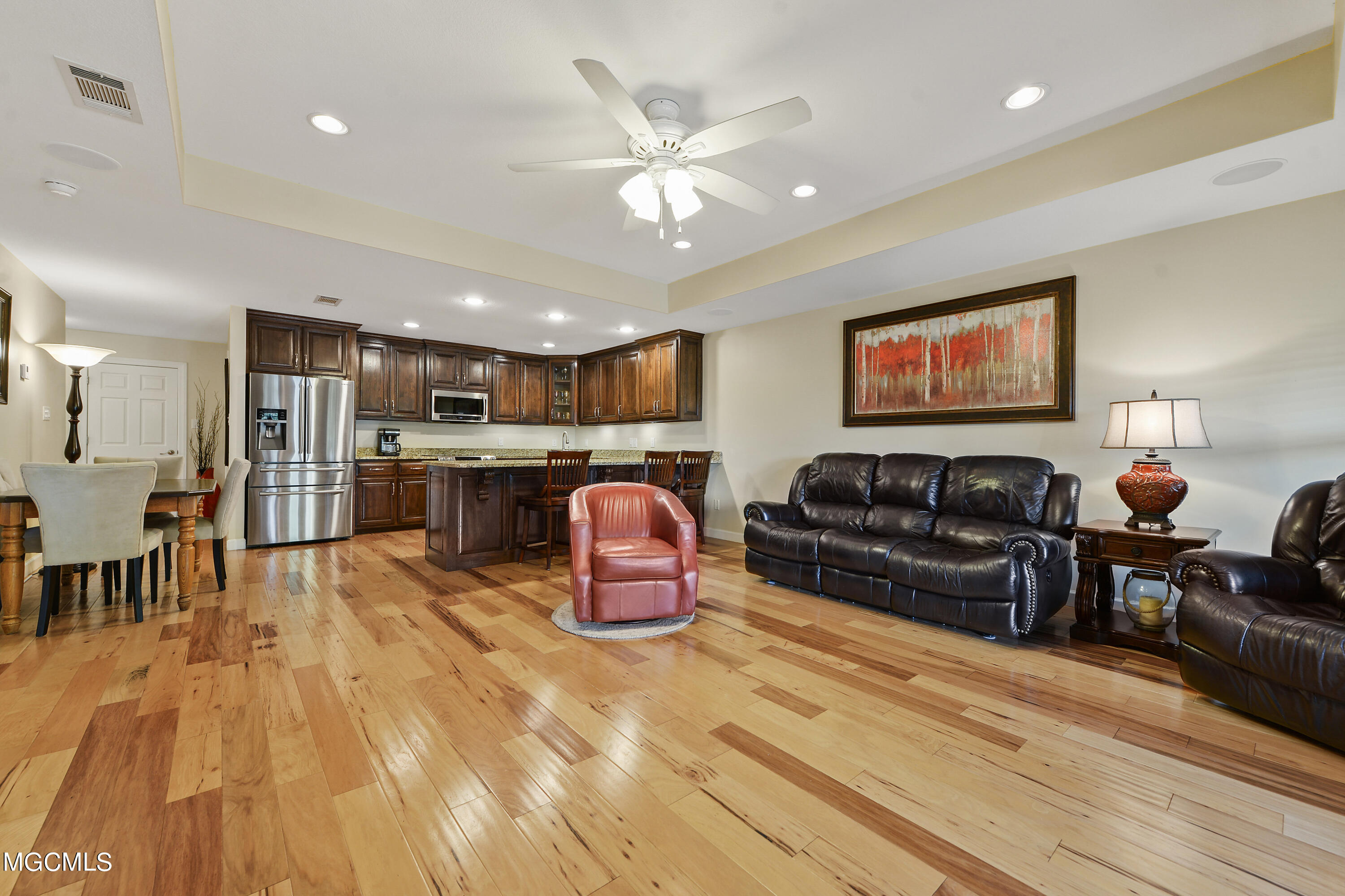 808 Roys Road Gautier, MS 39553 - Photo 4 of 40 004