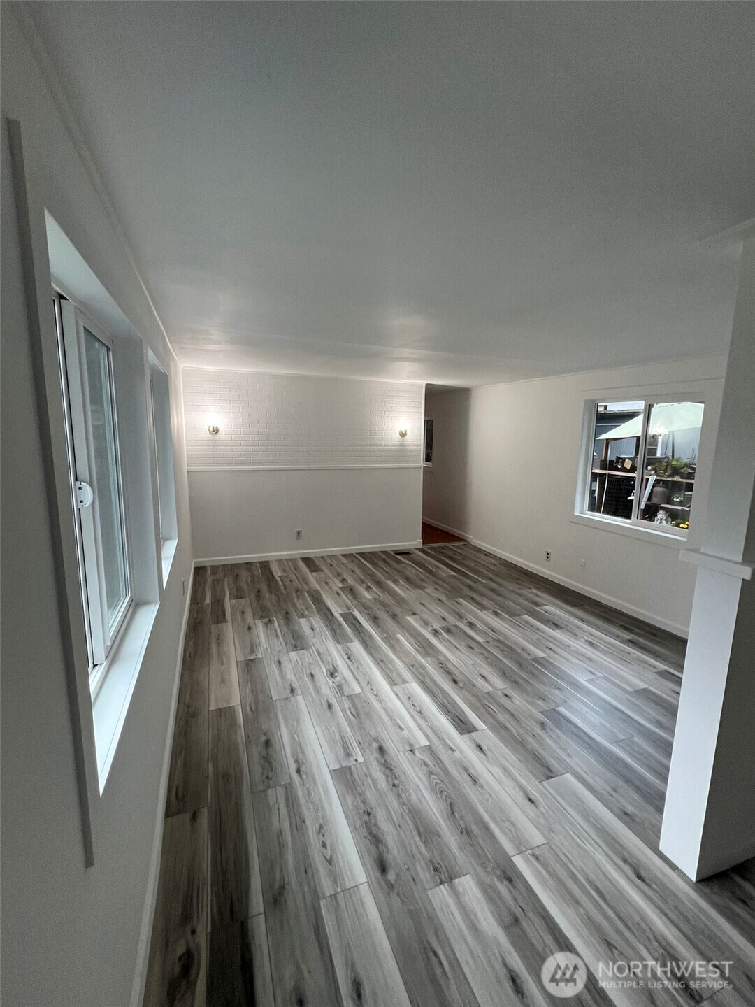 2115 Rocky Point Road Northwest, Unit 26B Bremerton, WA 98312 - Photo 2 of 16 Gallery Image 2
