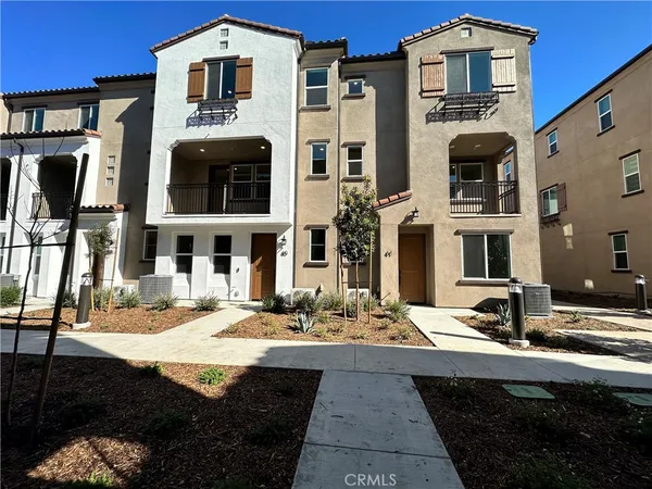$4,500 | 2317 West Broadway, Unit 41, Anaheim, CA 92804