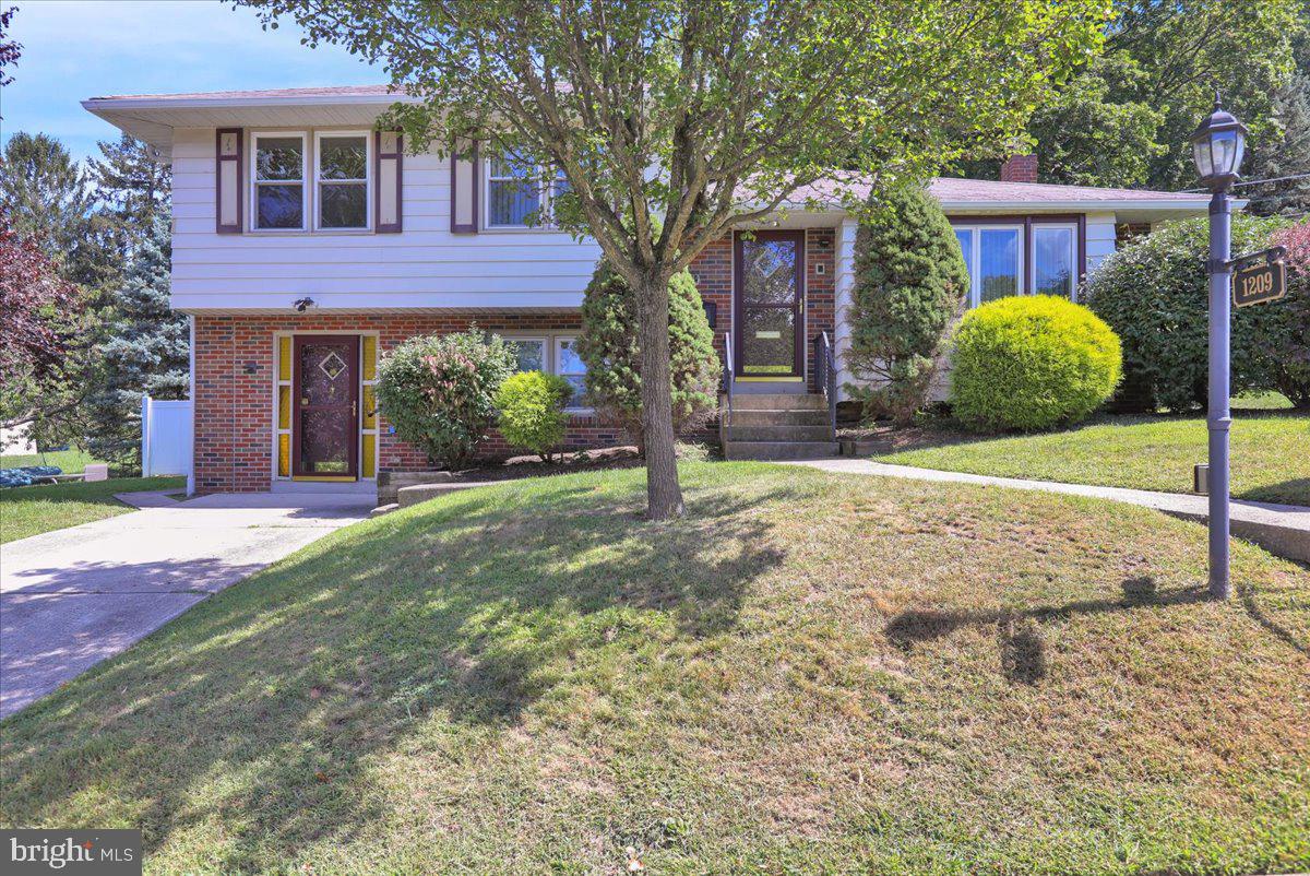 1209 Alsace Road Reading, PA 19604 - Photo 2 of 30 Gallery Image 2