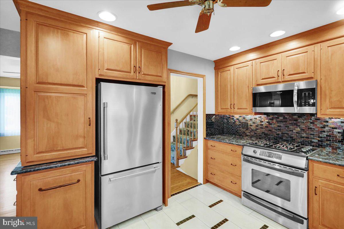 1209 Alsace Road Reading, PA 19604 - Photo 8 of 30 Gallery Image 8