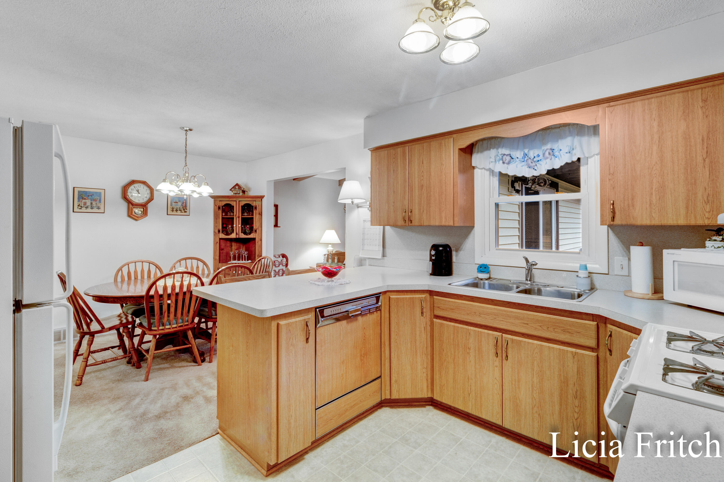 3528 Sheringer Road Muskegon, MI 49444 - Photo 17 of 48 Licia Fritch - 3528 Sheringer Road (47)-
