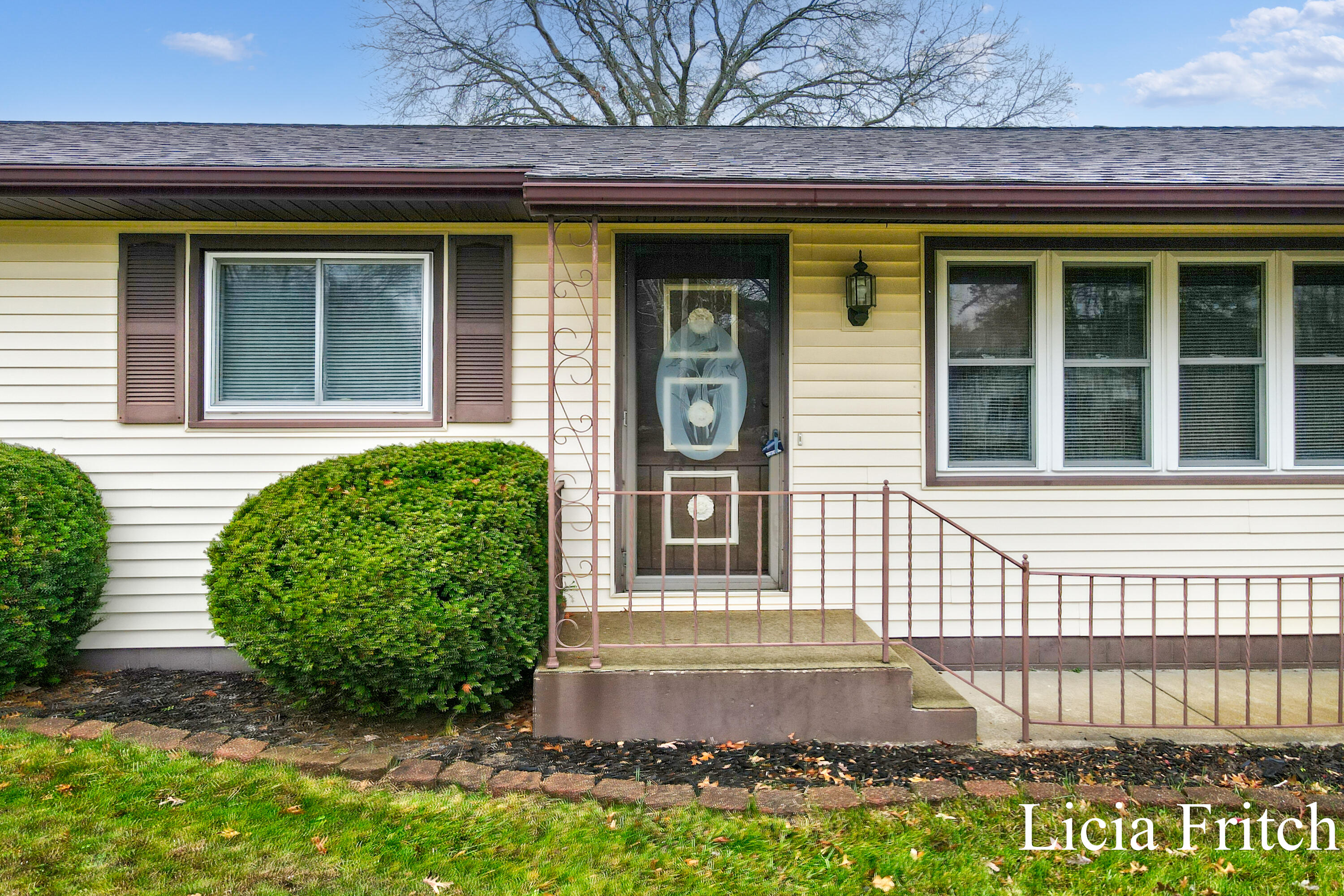 3528 Sheringer Road Muskegon, MI 49444 - Photo 5 of 48 Licia Fritch - 3528 Sheringer Road (47)-