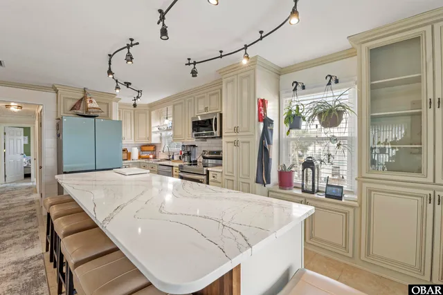 $565,000 | 220 Broadbay Drive, Unit 70, Kill Devil Hills, NC 27948