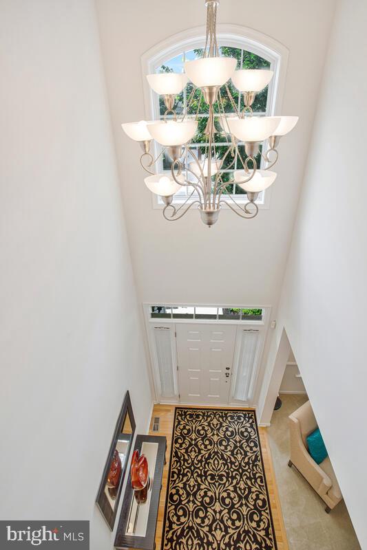 4006 Bridle Ridge Road Upper Marlboro, MD 20772 - Photo 27 of 45 a close view of dining table