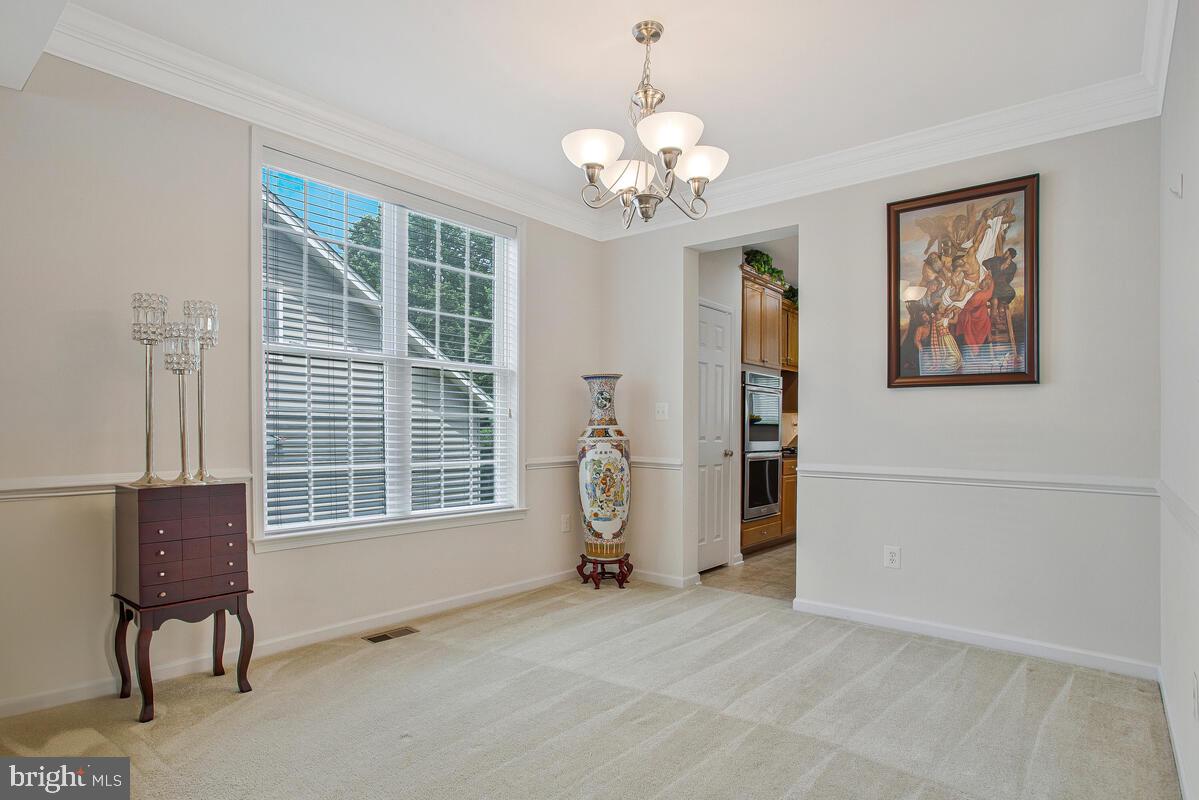4006 Bridle Ridge Road Upper Marlboro, MD 20772 - Photo 7 of 45 a view of livingroom with workspace