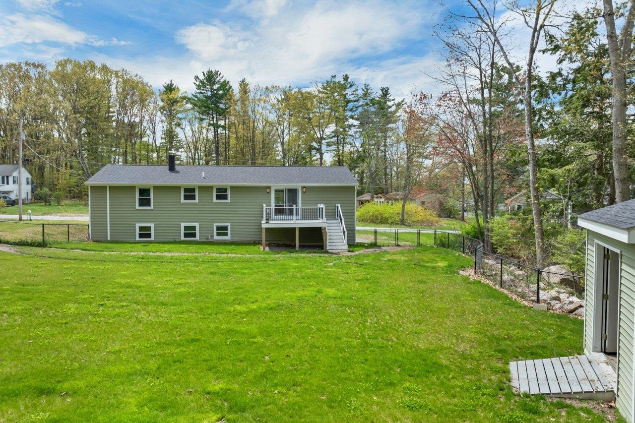 13 Doris Street Derry, NH 03038 - Photo 4 of 41