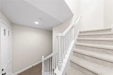 $1,239,000 | 141 Danbrook, Irvine, CA 92603