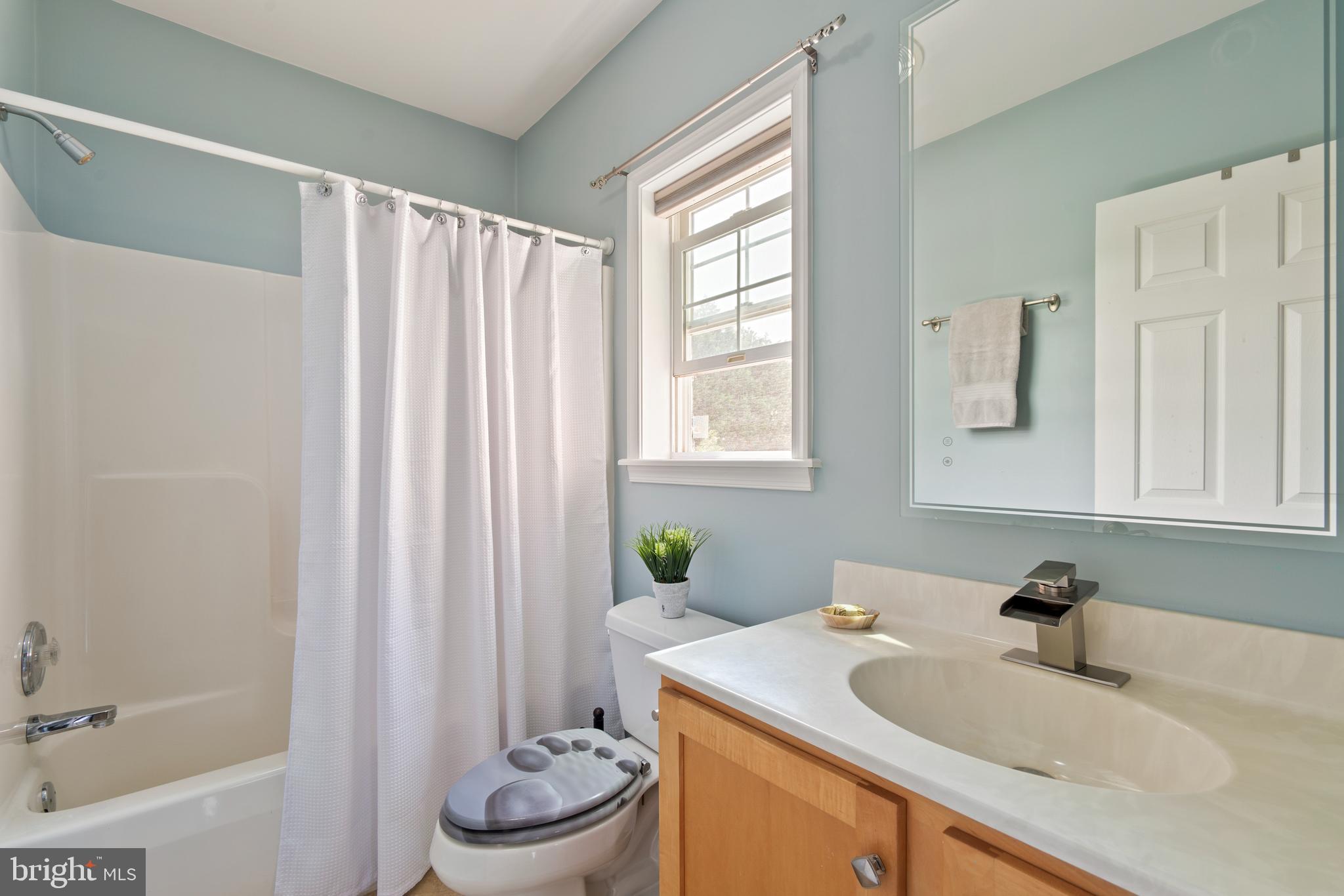 6961 Hagy Road Rock Hall, MD 21661 - Photo 28 of 40 with private bathroom.