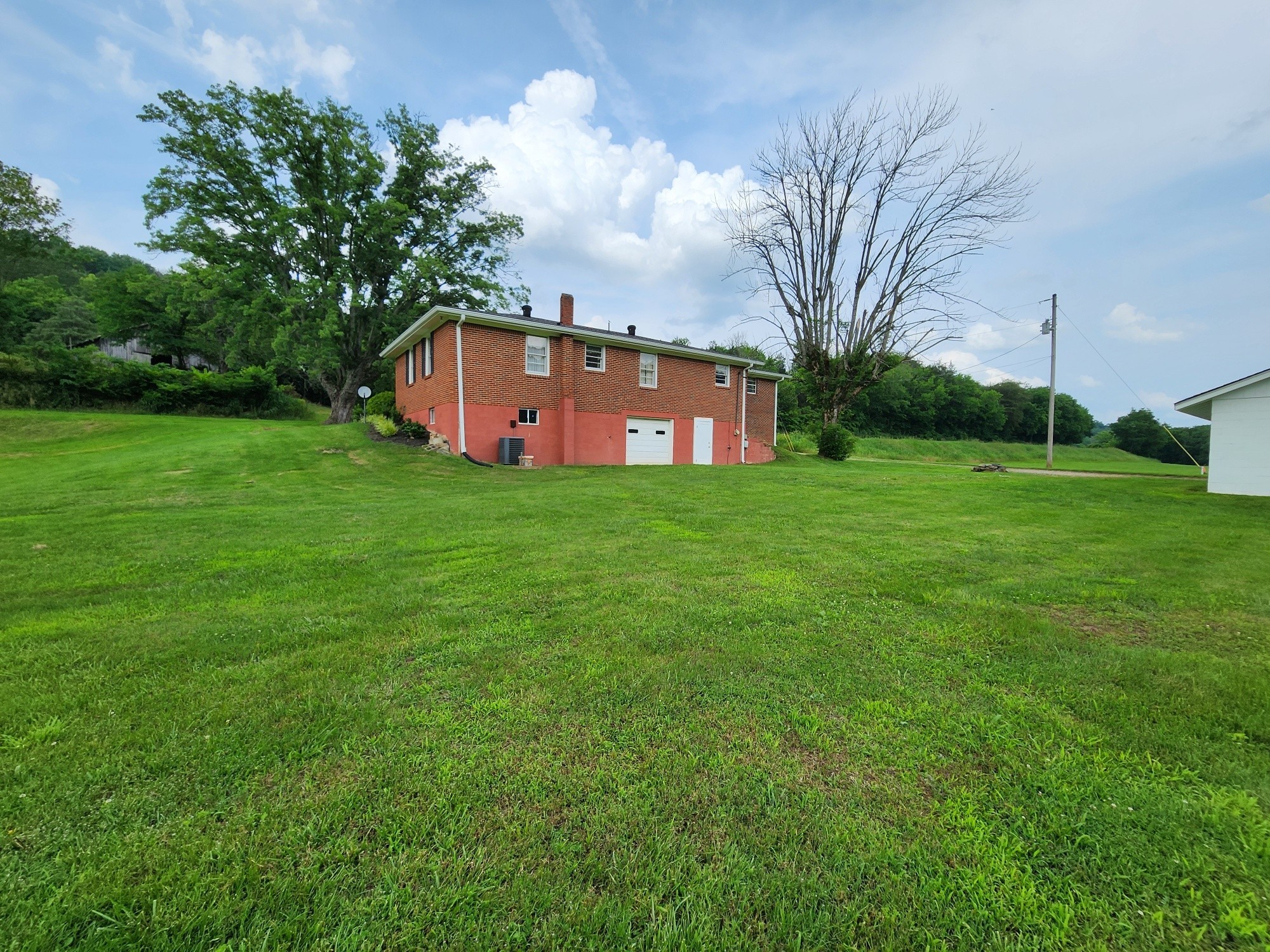 1036 Old Bottom Road Lafayette, TN 37083 - Photo 8 of 36 Gallery Image 8