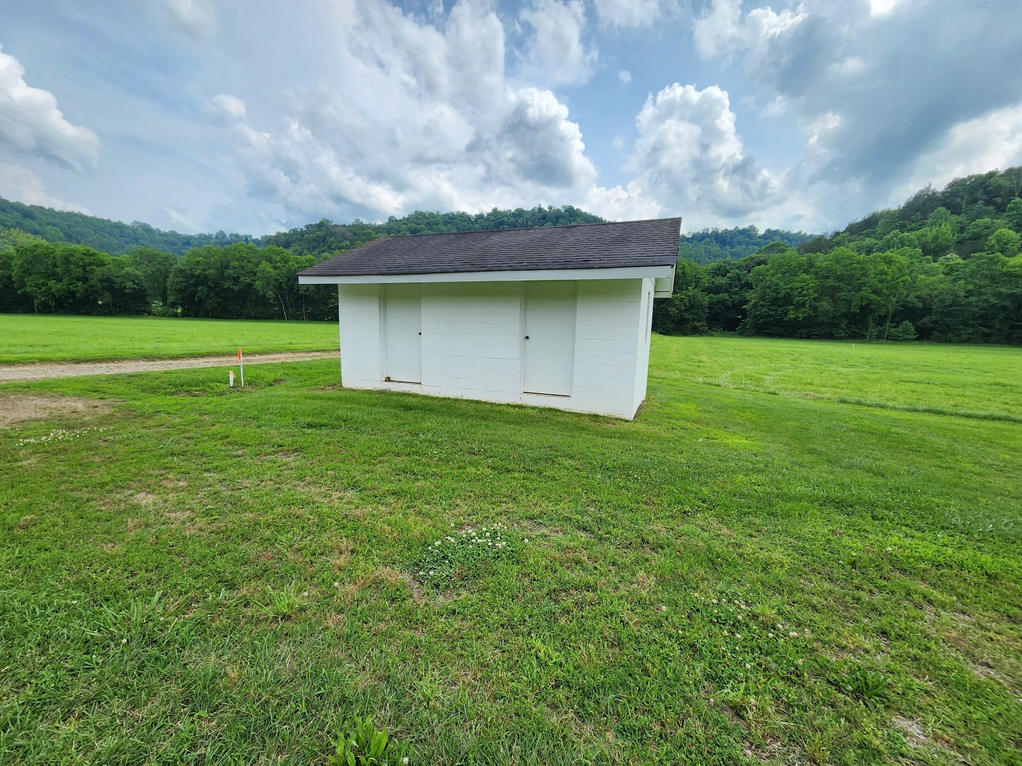 1036 Old Bottom Road Lafayette, TN 37083 - Photo 10 of 36 Gallery Image 10
