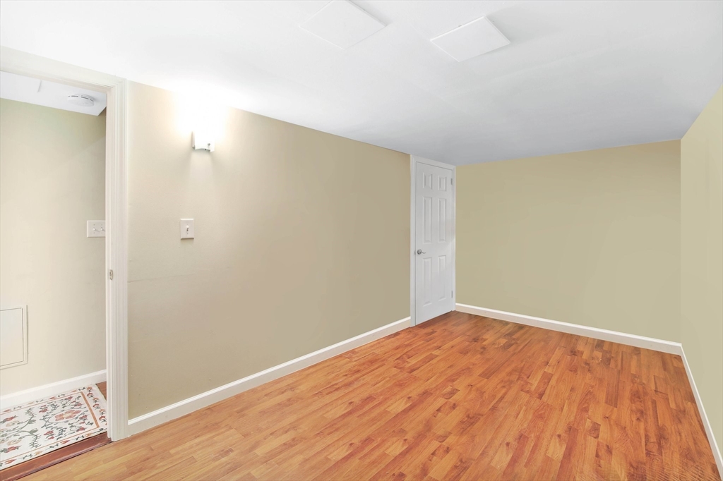 107 Barrington Road Longmeadow, MA 01106 - Photo 30 of 42 Gallery Image 30