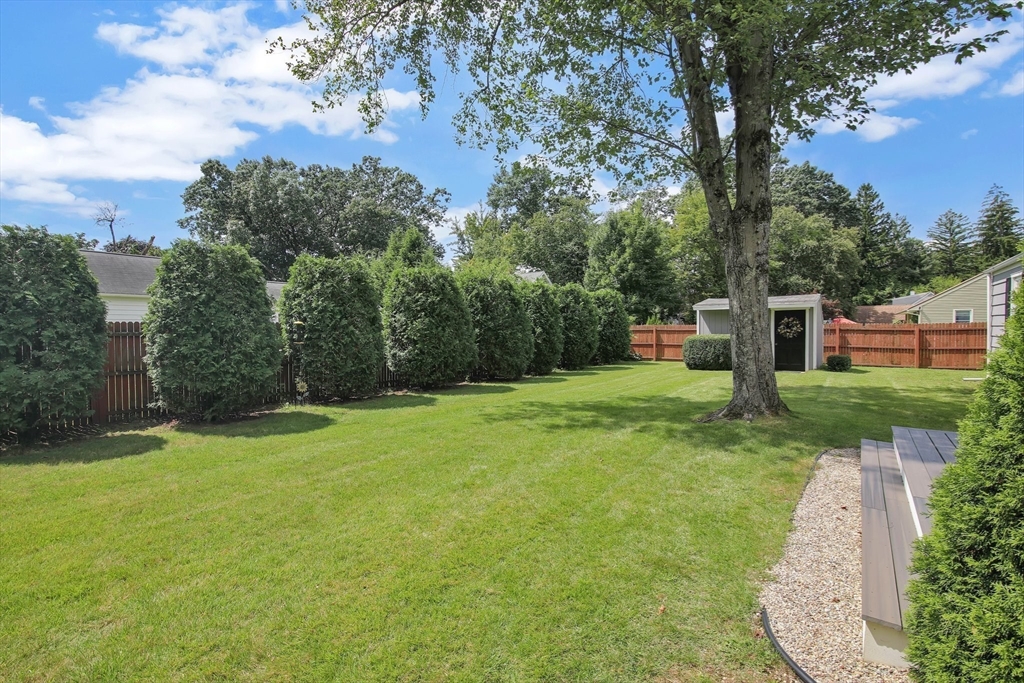 107 Barrington Road Longmeadow, MA 01106 - Photo 35 of 42 Gallery Image 35